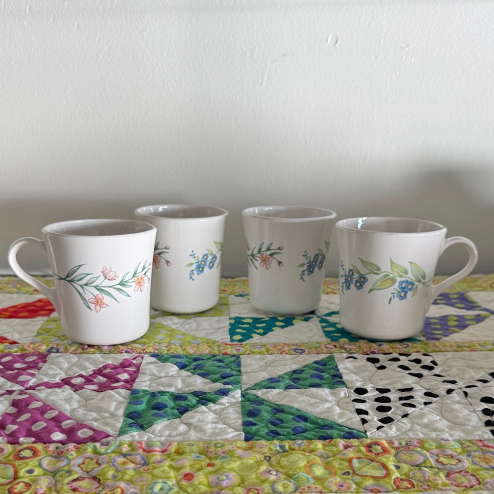 Vintage Corelle MY GARDEN Floral Patterned Ceramic Mugs - Set of 4